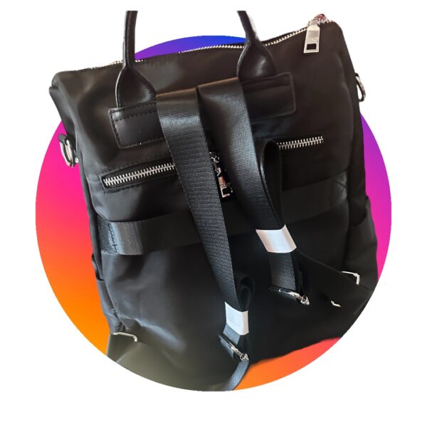 Tamar's backpack - Image 2